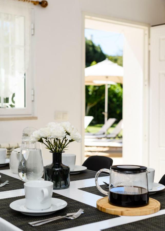 Exclusive Villa Toulouse With Pool In Falesia Algarve Albufeira Eksteriør billede